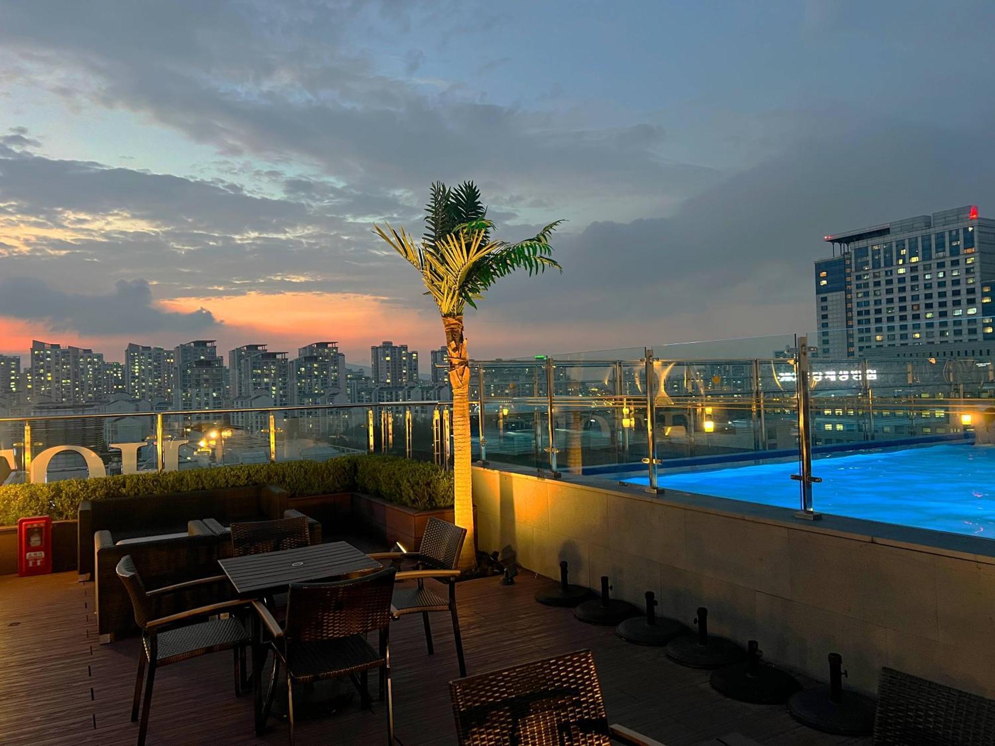 Hotel Skypark Central Seoul Pangyo Songnam Exteriér fotografie
